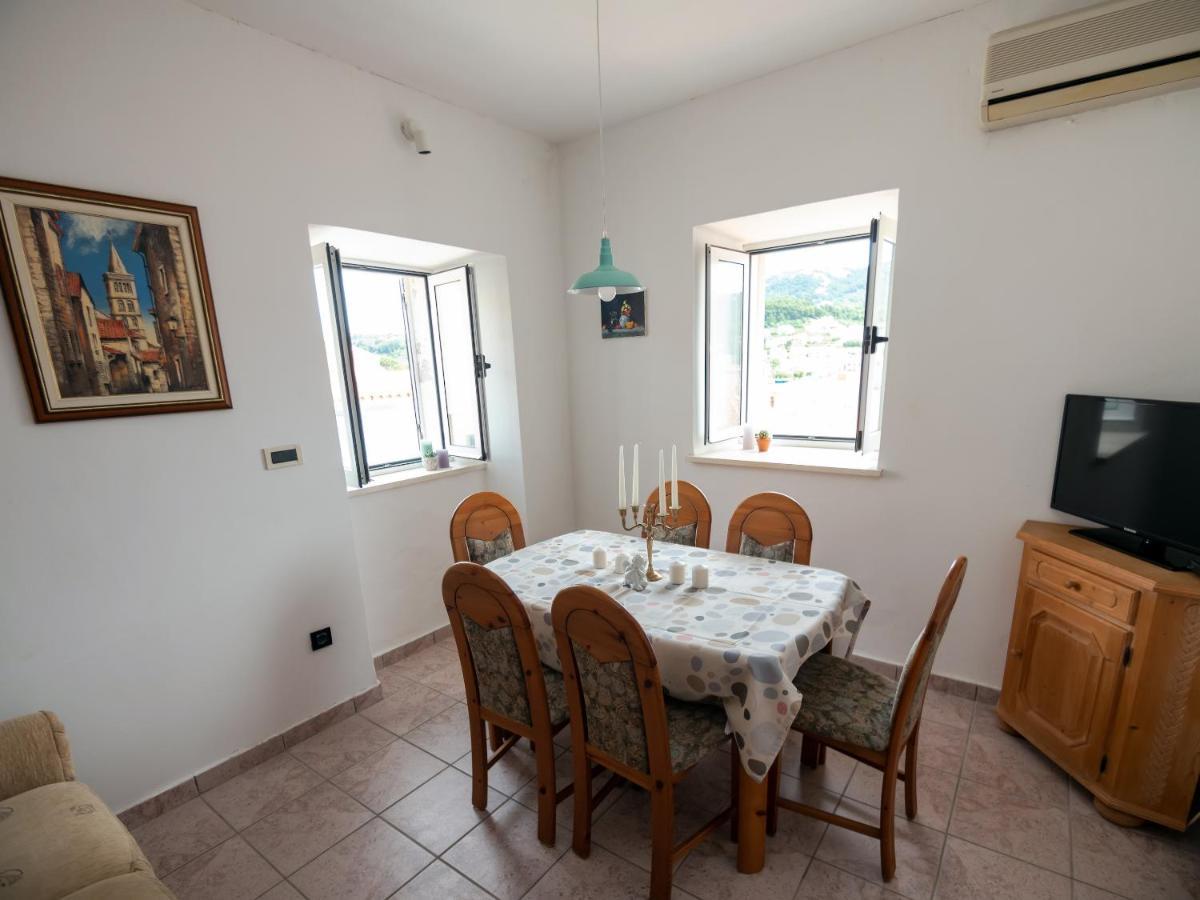 Luise - Four Towers Apartments ราบ ภายนอก รูปภาพ